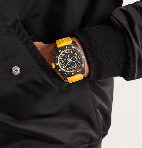 breitling superquartz diver yellow chronograph